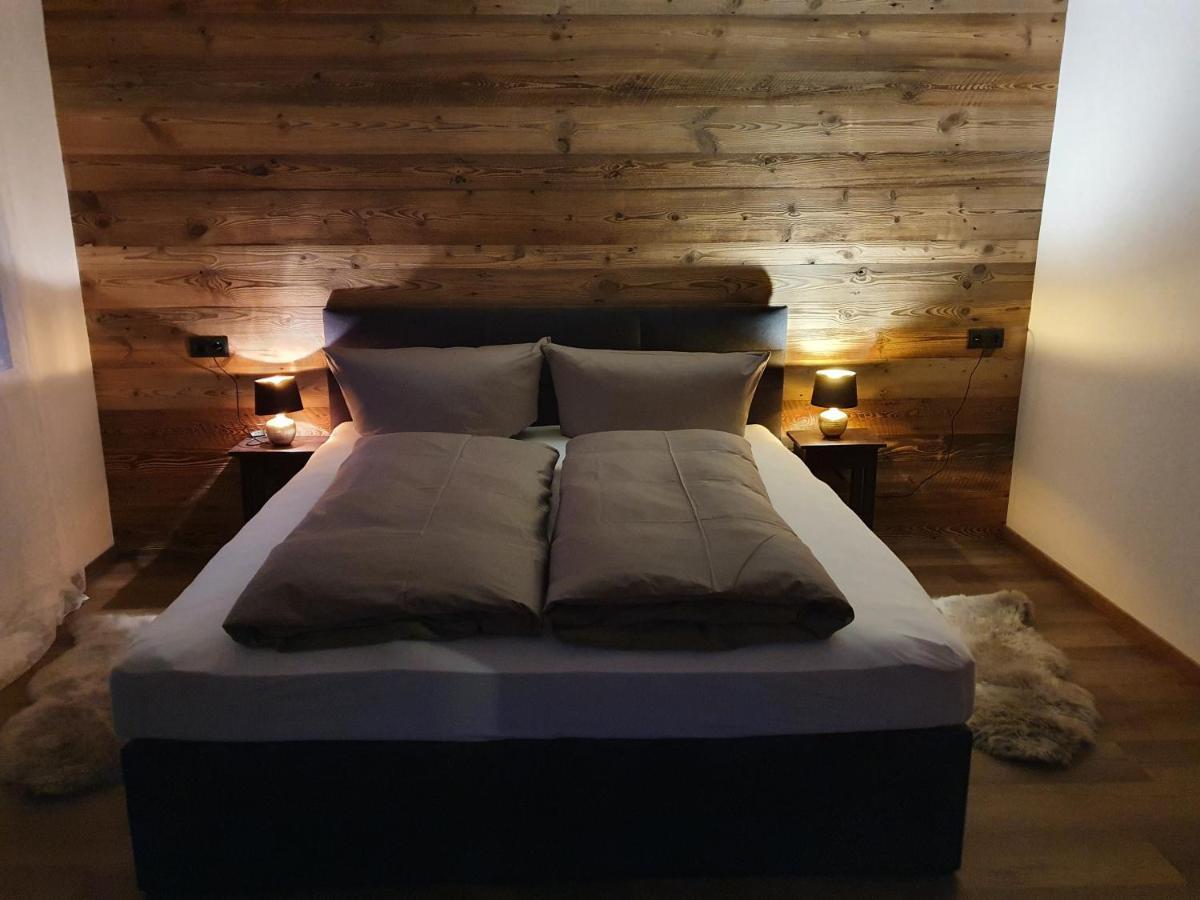 Landhaus Dornau Apartments Mayrhofen Extérieur photo